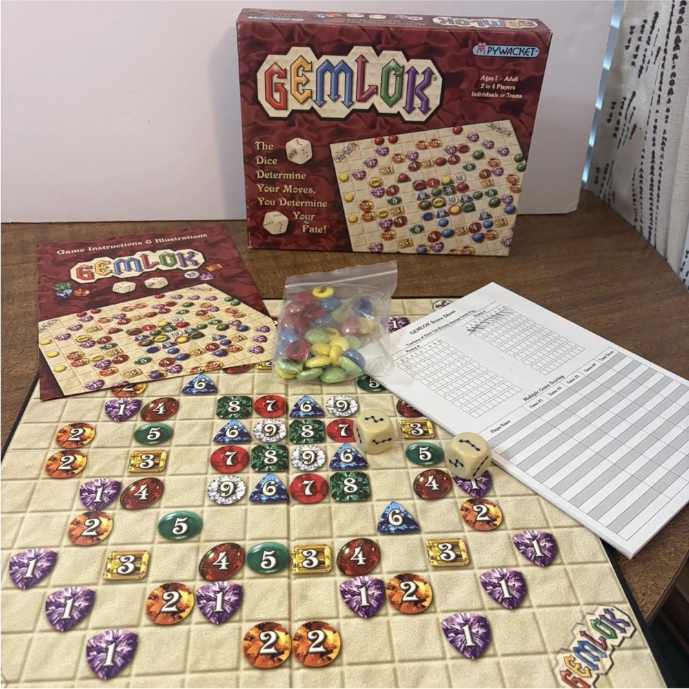 GEMLOCK BOARD  Game Lock Dice Board Game